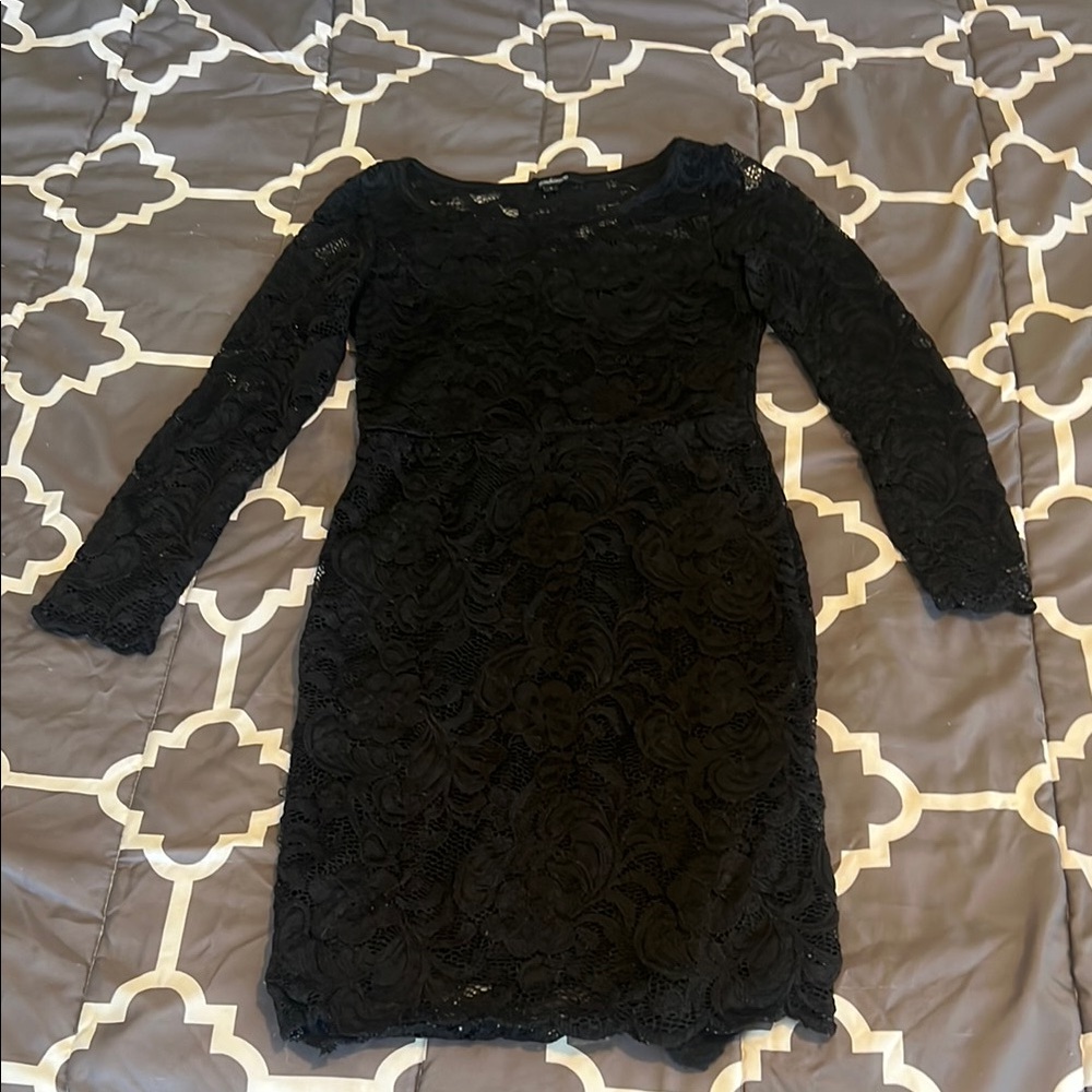 Elegant Black Lace Dress
